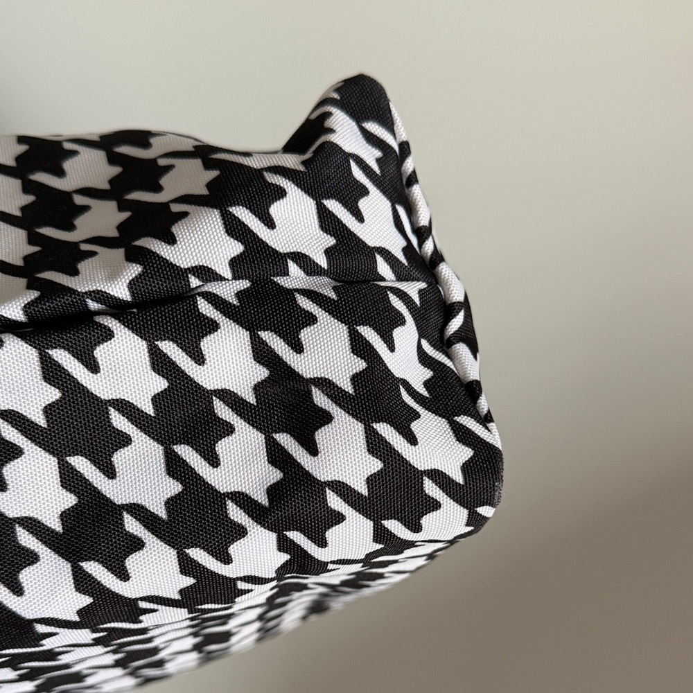 Vera Bradley Tote Bag in the "Midnight Houndstooth" pattern with yellow straps - Picture 5 of 10